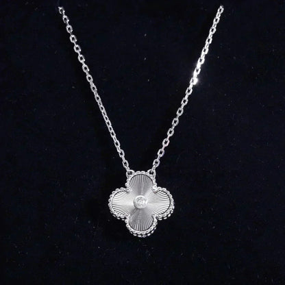 [Clover-Jewelry]CLOVER  15MM DIAMOND LASER NECKLACE SILVER