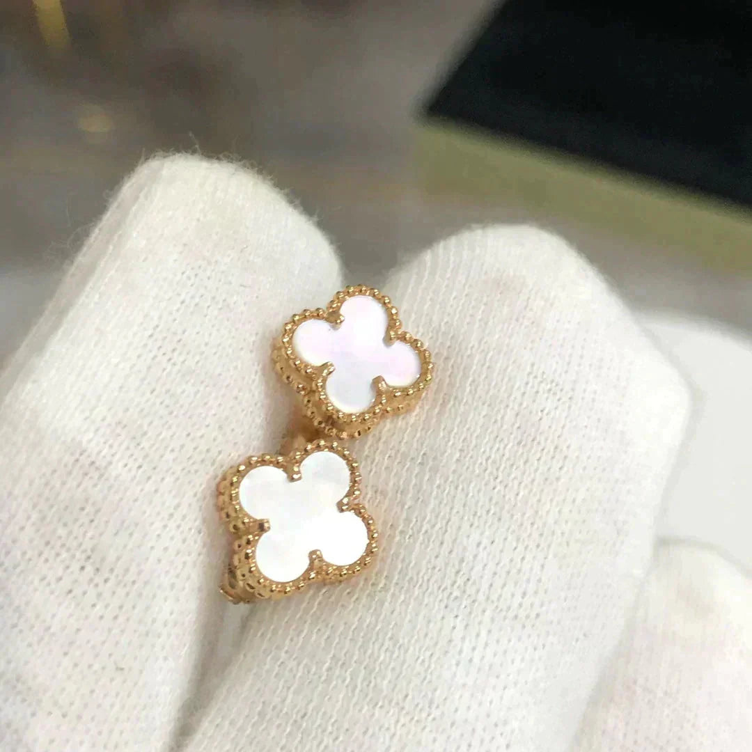 [Clover-Jewelry]CLOVER MINI 9.5MM WHITE MOP EARRINGS