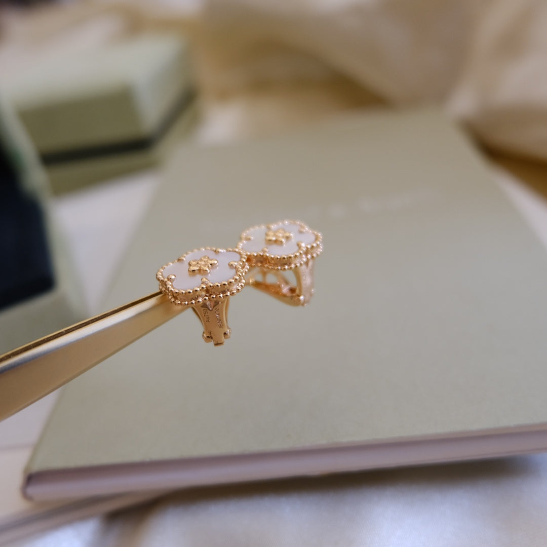 [Clover-Jewelry]LUCKY PINK GOLD WHITE MOP EARRINGS