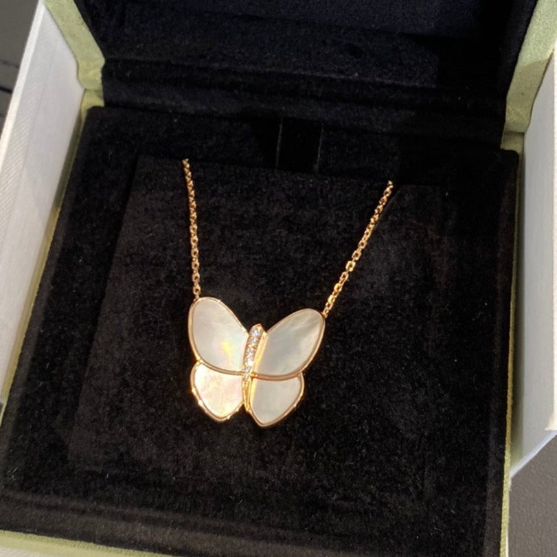 [Clover-Jewelry]BUTTERFLY GOLD MOP DIAMOND NECKLACE