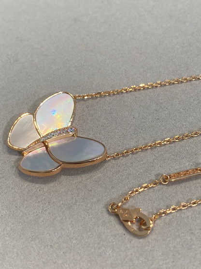 [Clover-Jewelry]BUTTERFLY GOLD MOP DIAMOND NECKLACE