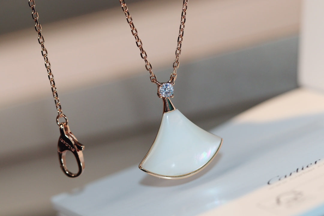 [Clover-Jewelry]DREAM NECKLACE WHITE MOP PINK GOLD 1 DIAMOND