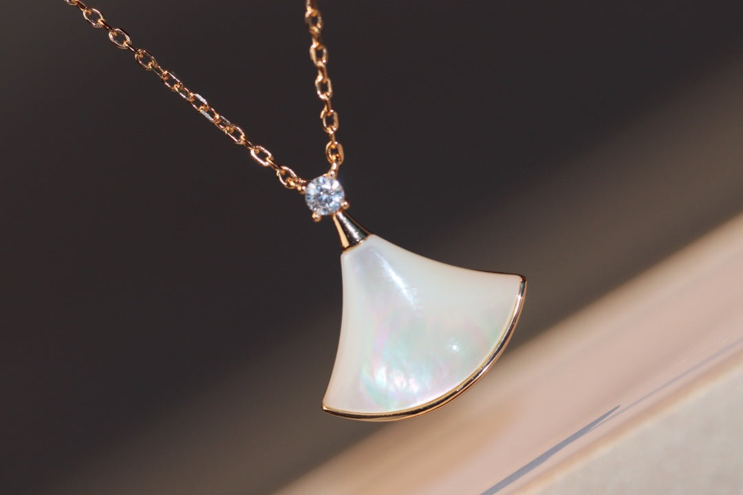 [Clover-Jewelry]DREAM NECKLACE WHITE MOP PINK GOLD 1 DIAMOND