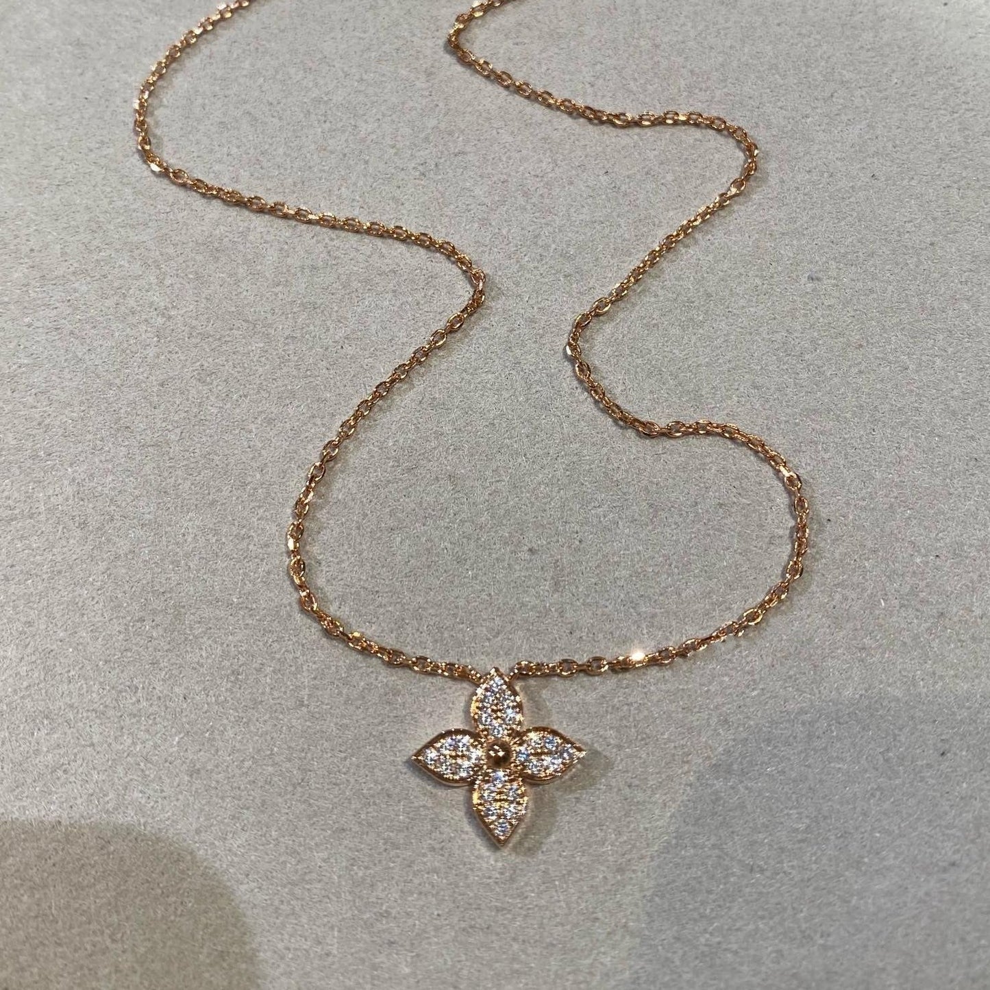 [Clover-Jewelry]STAR DIAMOND NECKALCE