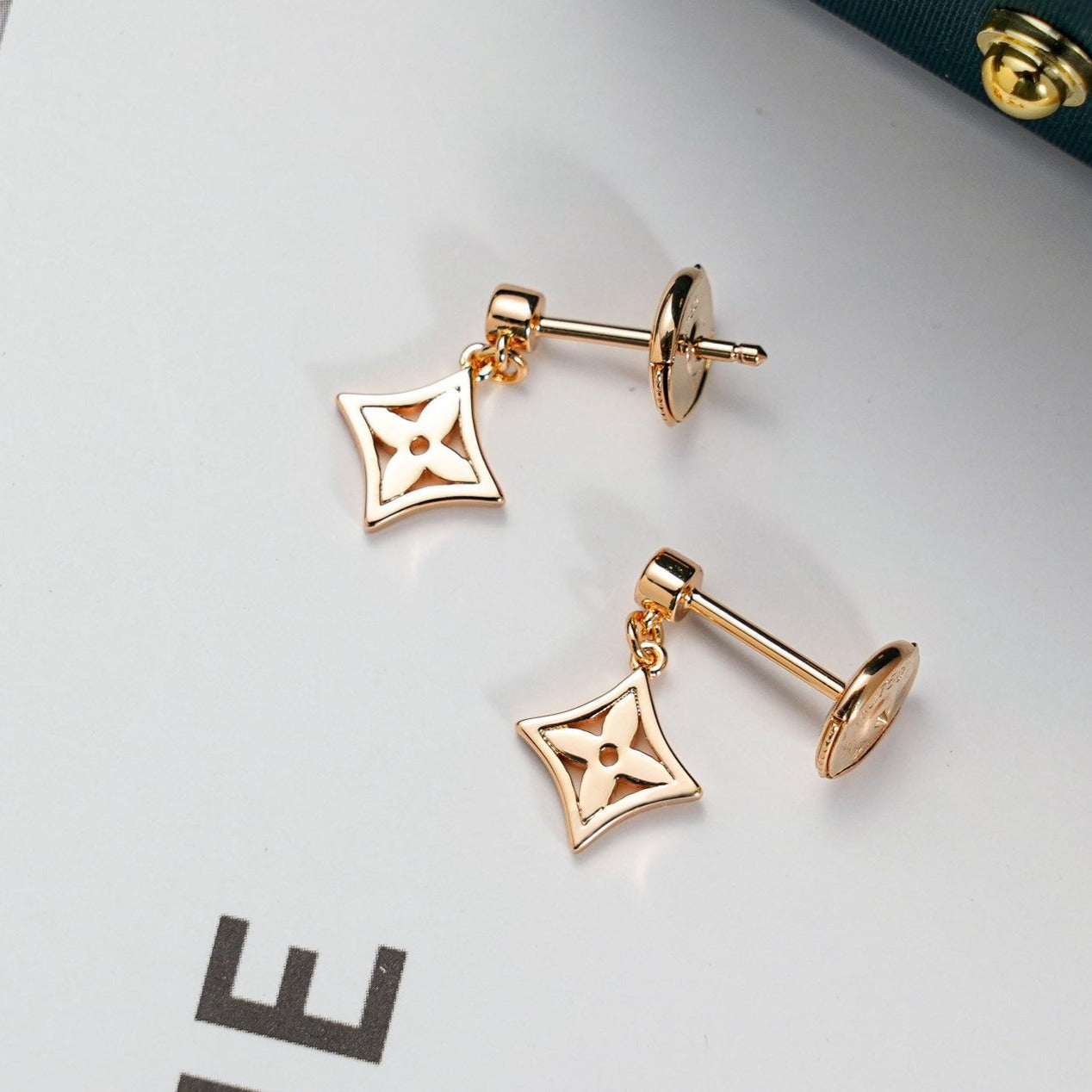 [Clover-Jewelry]STAR EARRINGS GOLD