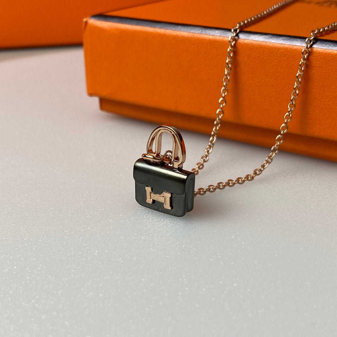 [Clover-Jewelry]CONSTANCE BLACK PEDANT PINK GOLD NECKLACE