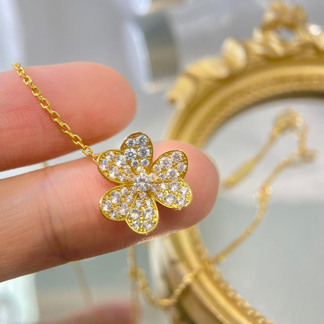 [Clover-Jewelry]FLOWER DIAMOND NECKLACE