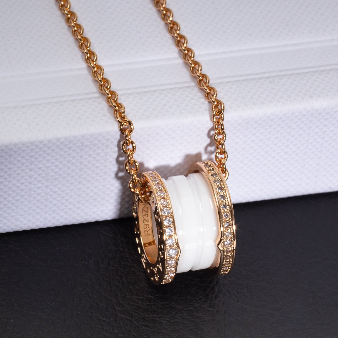 [Clover-Jewelry]ZERO 1 WHITE CERAMIC PINK GOLD DIAMOND NECKLACE