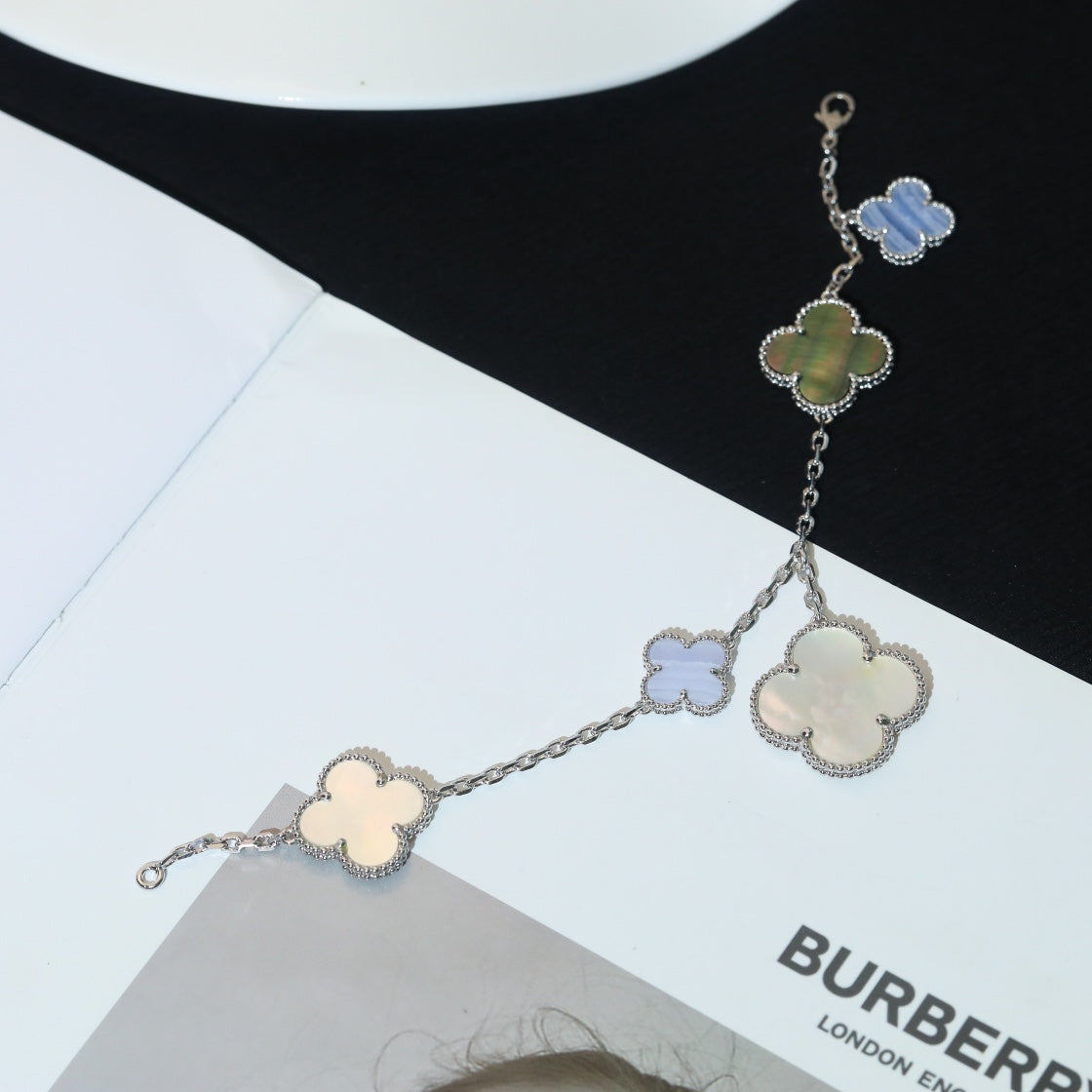 [Clover-Jewelry]CLOVER BRACELET 5 MOTIFS MOP CHALCEDONY SILVER