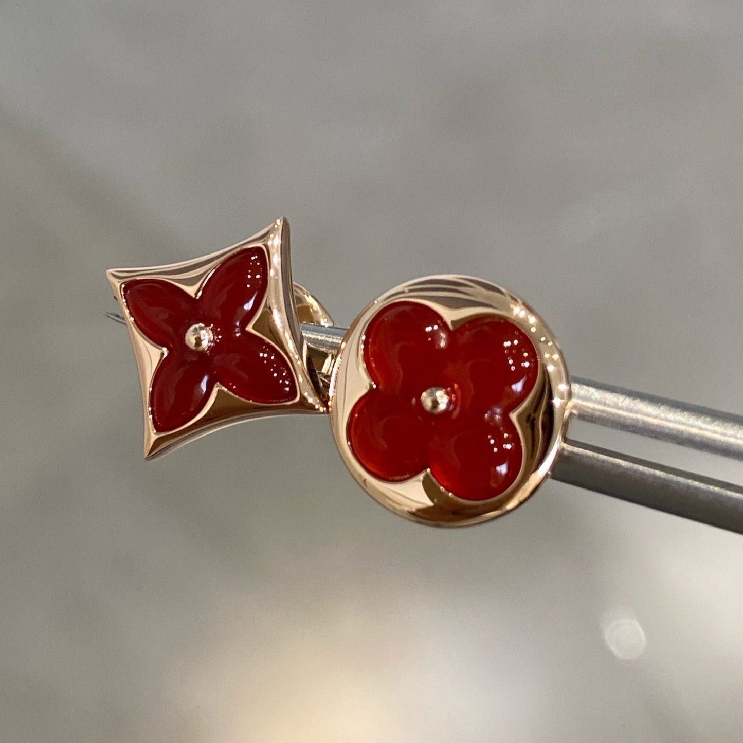 [Clover-Jewelry]STAR AND SUN PINK GOLD CARNELIAN STUD EARRINGS