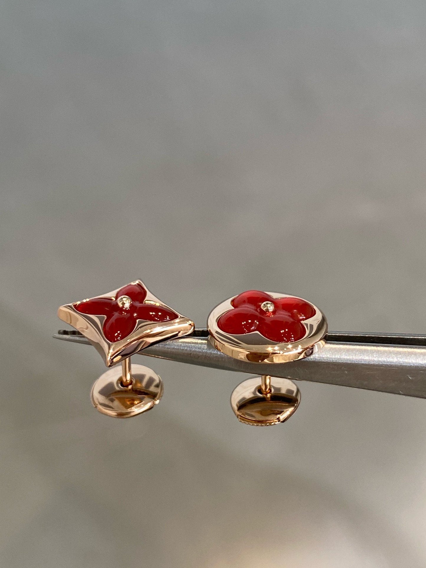 [Clover-Jewelry]STAR AND SUN PINK GOLD CARNELIAN STUD EARRINGS