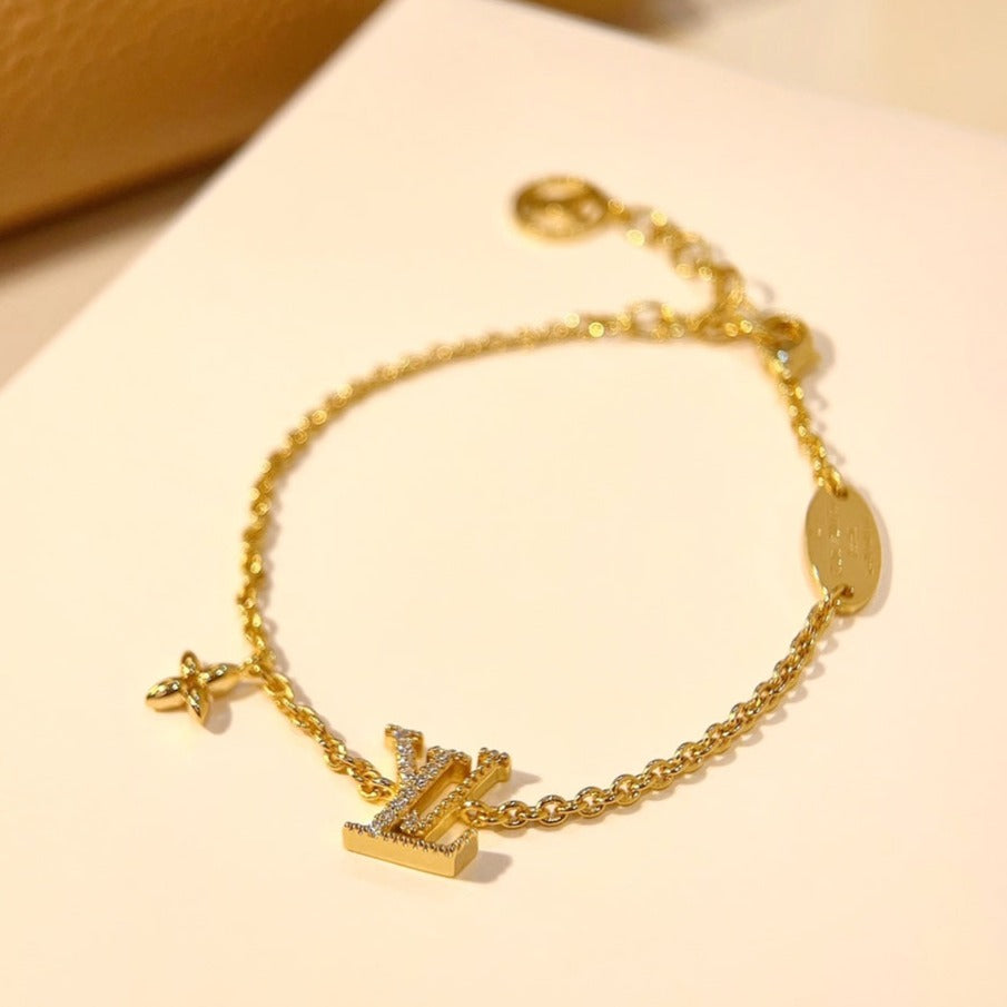 [Clover-Jewelry]LOGO STAR MOTIF GOLD BRACELET