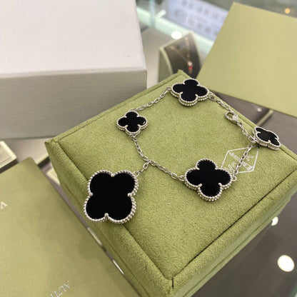 [Clover-Jewelry]CLOVER 5 MOTIFS SIVLER ONYX BRACELET