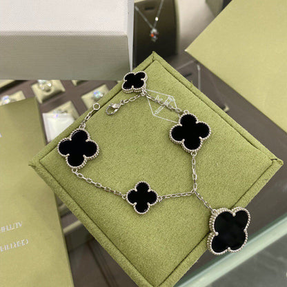 [Clover-Jewelry]CLOVER 5 MOTIFS SIVLER ONYX BRACELET