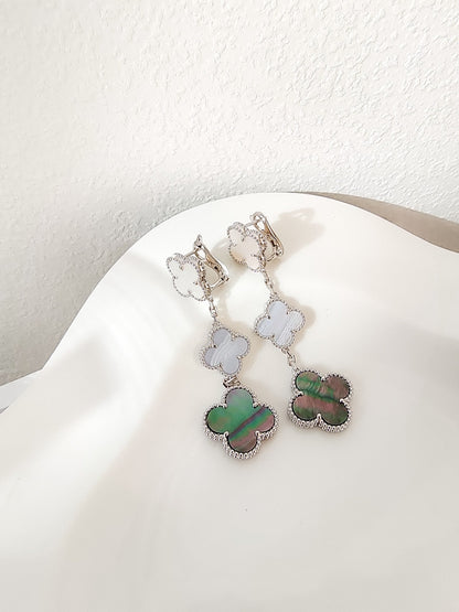 [Clover-Jewelry]CLOVER 3 MOTIFS CHALCEDONY DARK MOP SILVER EARRINGS