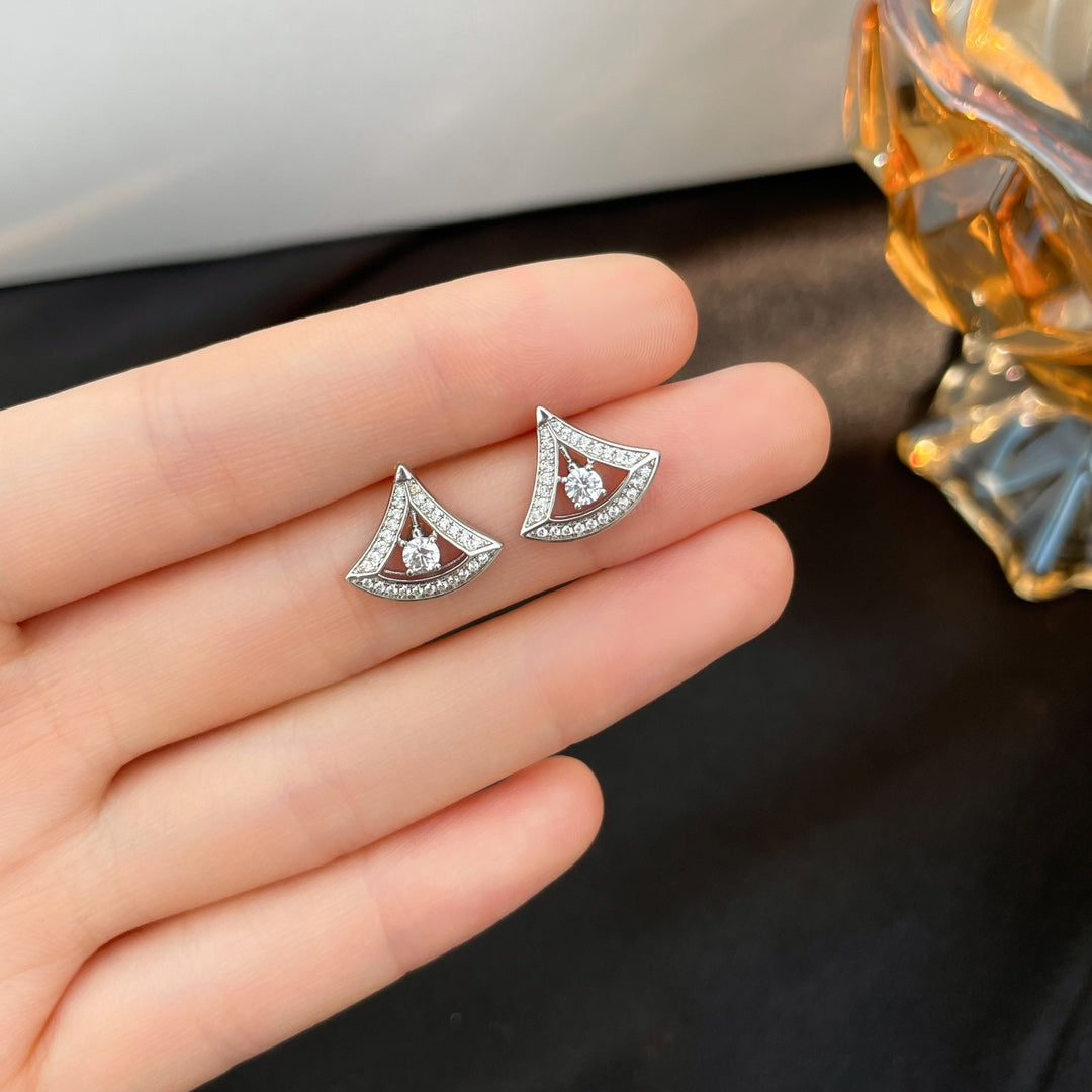 [Clover-Jewelry]DREAM MINI DIAMOND STUD EARRINGS