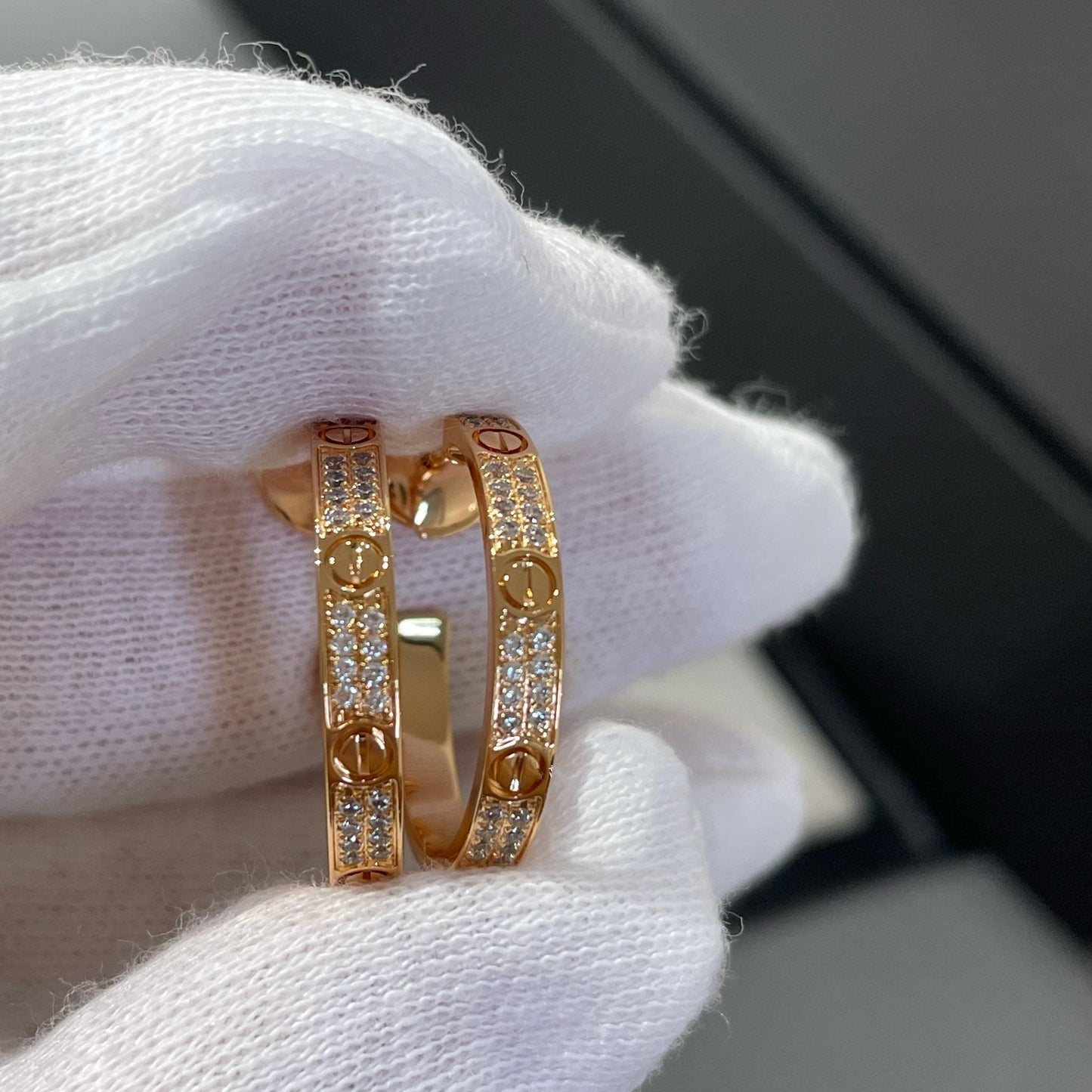 [Clover-Jewelry]LOVE DIAMOND PINK GOLD HOOP EARRINGS