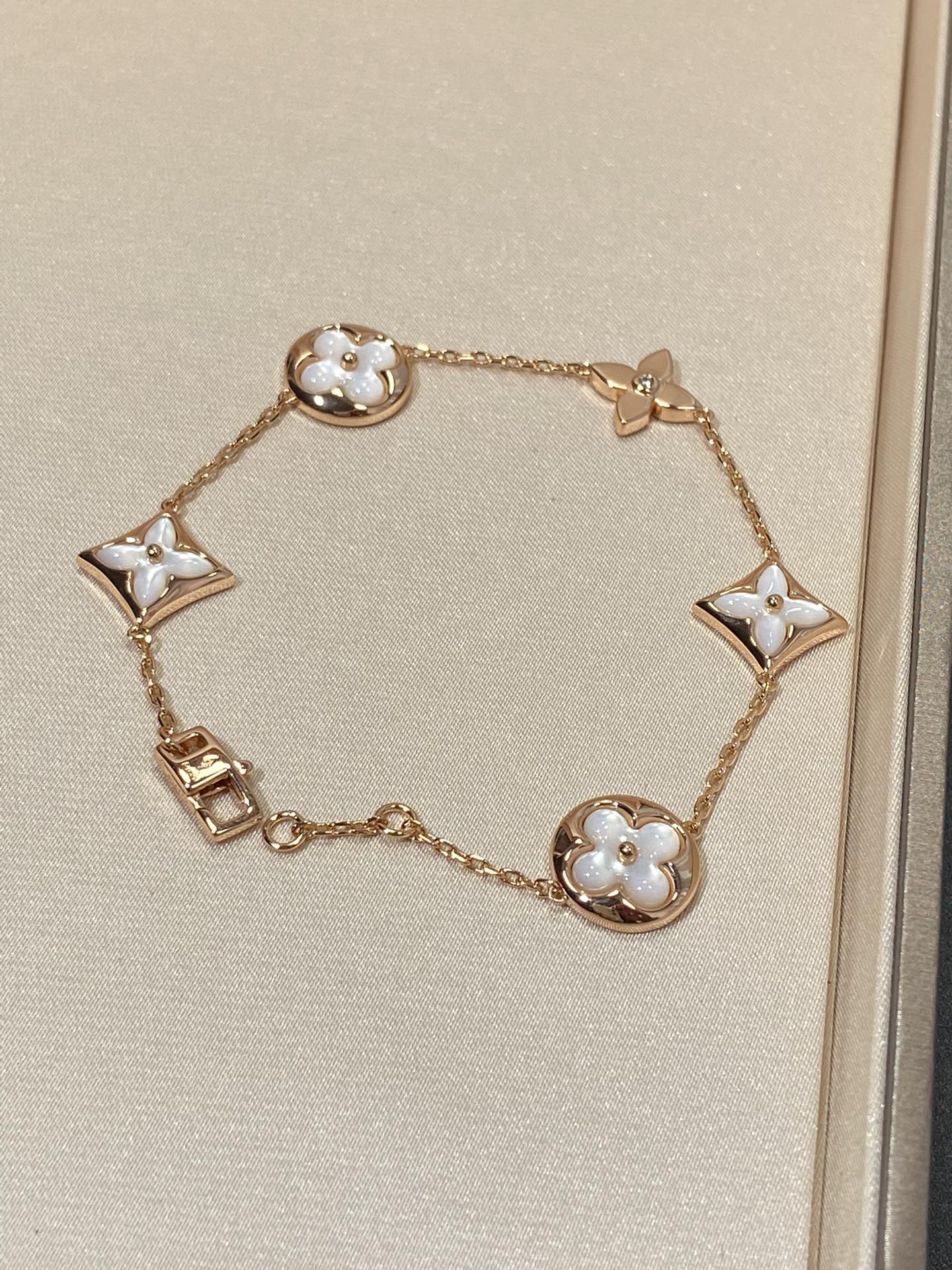 [Clover-Jewelry]STAR AND SUN 5 MOTIF MOP PINK GOLD BRACELET