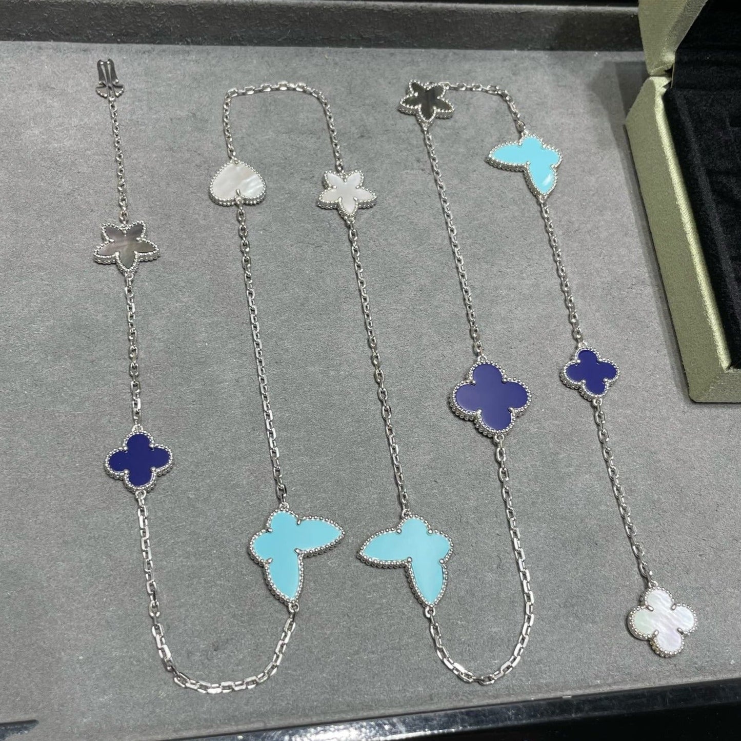 [Clover-Jewelry]LUCKY CLOVER SILVER 11 MOTIF NECKLACE