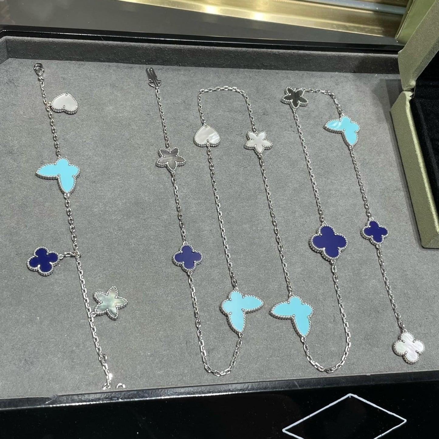 [Clover-Jewelry]LUCKY CLOVER SILVER 11 MOTIF NECKLACE