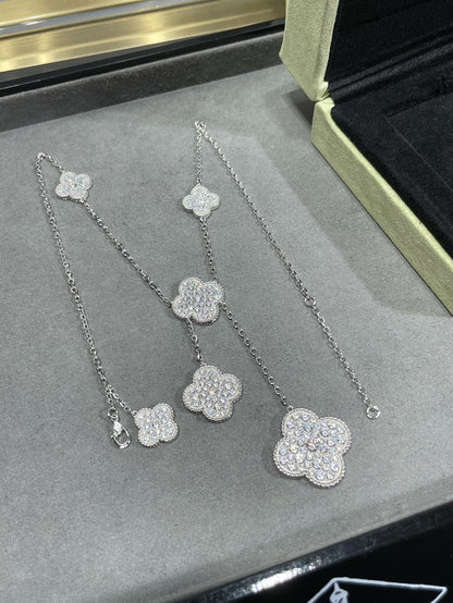 [Clover-Jewelry]CLOVER 6 MOTIF DIAMOND PAVED NECKLACE