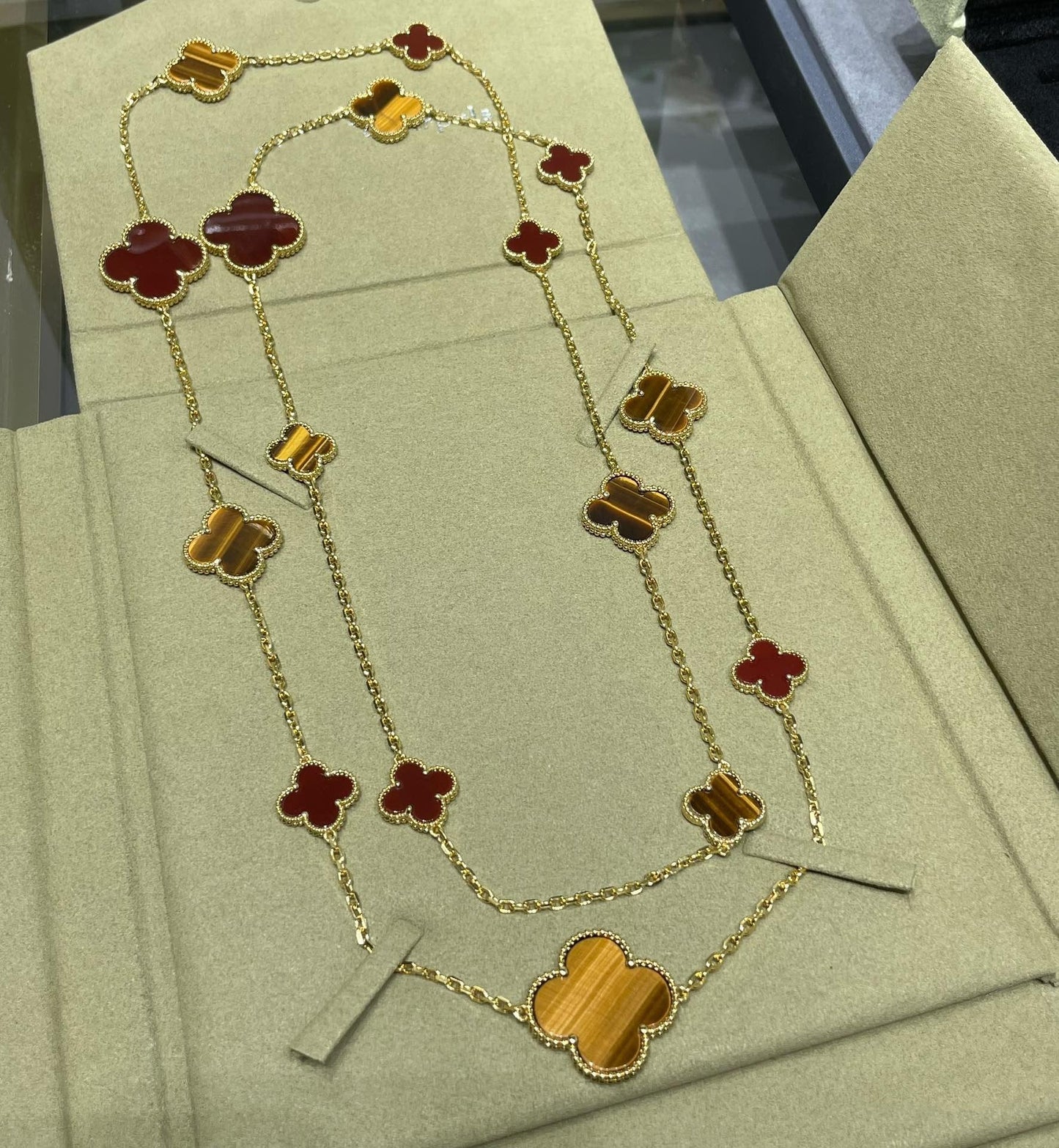 [Clover-Jewelry]CLOVER 16 MOTIF CARNELIAN TIGER EYE ROSE GOLD NECKLACE