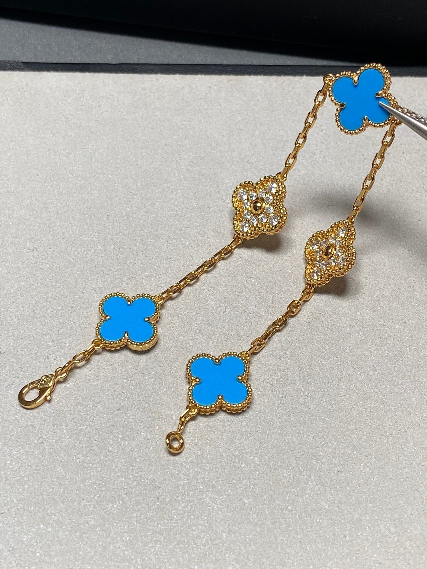 [Clover-Jewelry]CLOVER 5 MOTIF BLUE CHALCEDONY DIAMOND GOLD BRACELET