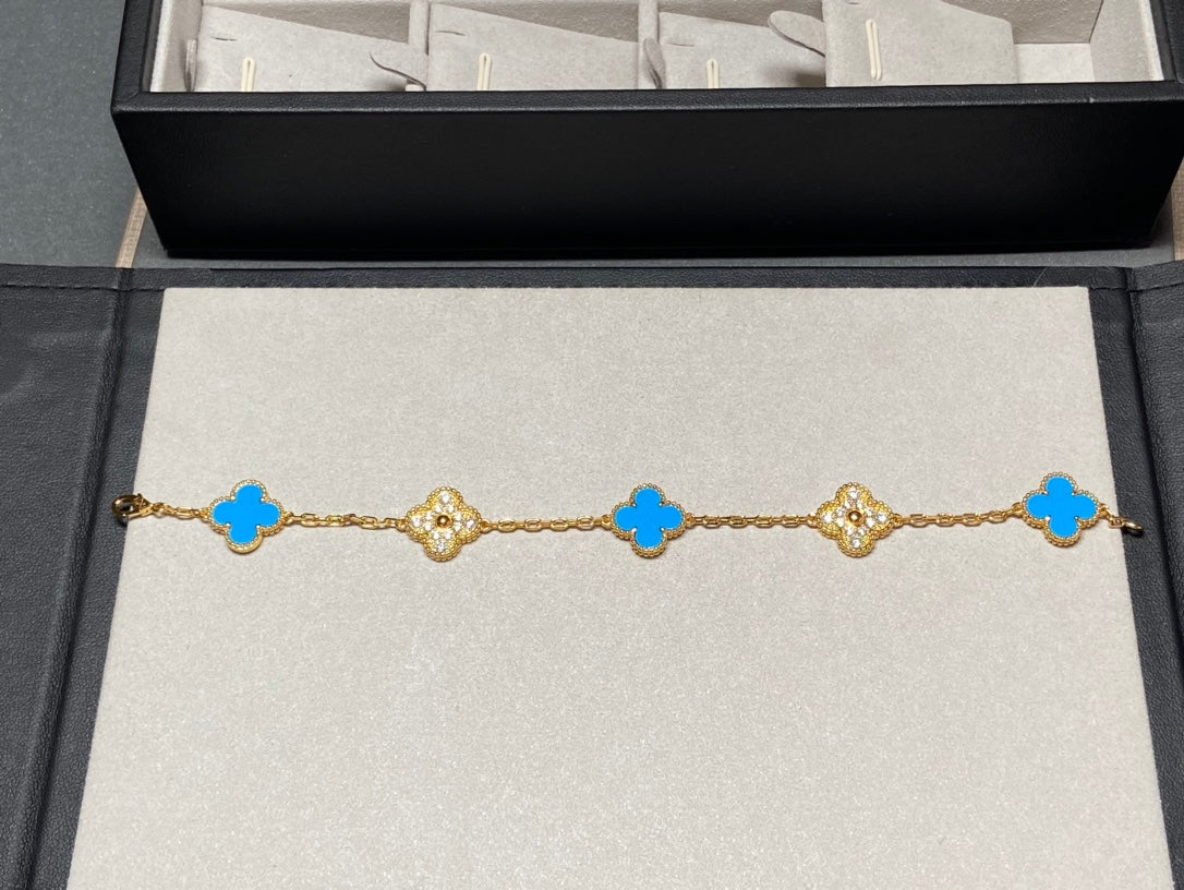 [Clover-Jewelry]CLOVER 5 MOTIF BLUE CHALCEDONY DIAMOND GOLD BRACELET