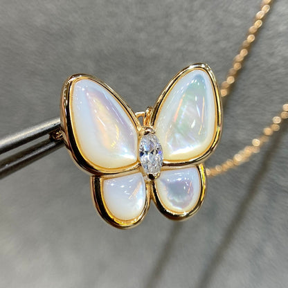 [Clover-Jewelry]BUTTERFLY MOP DIAMOND NECKLACE