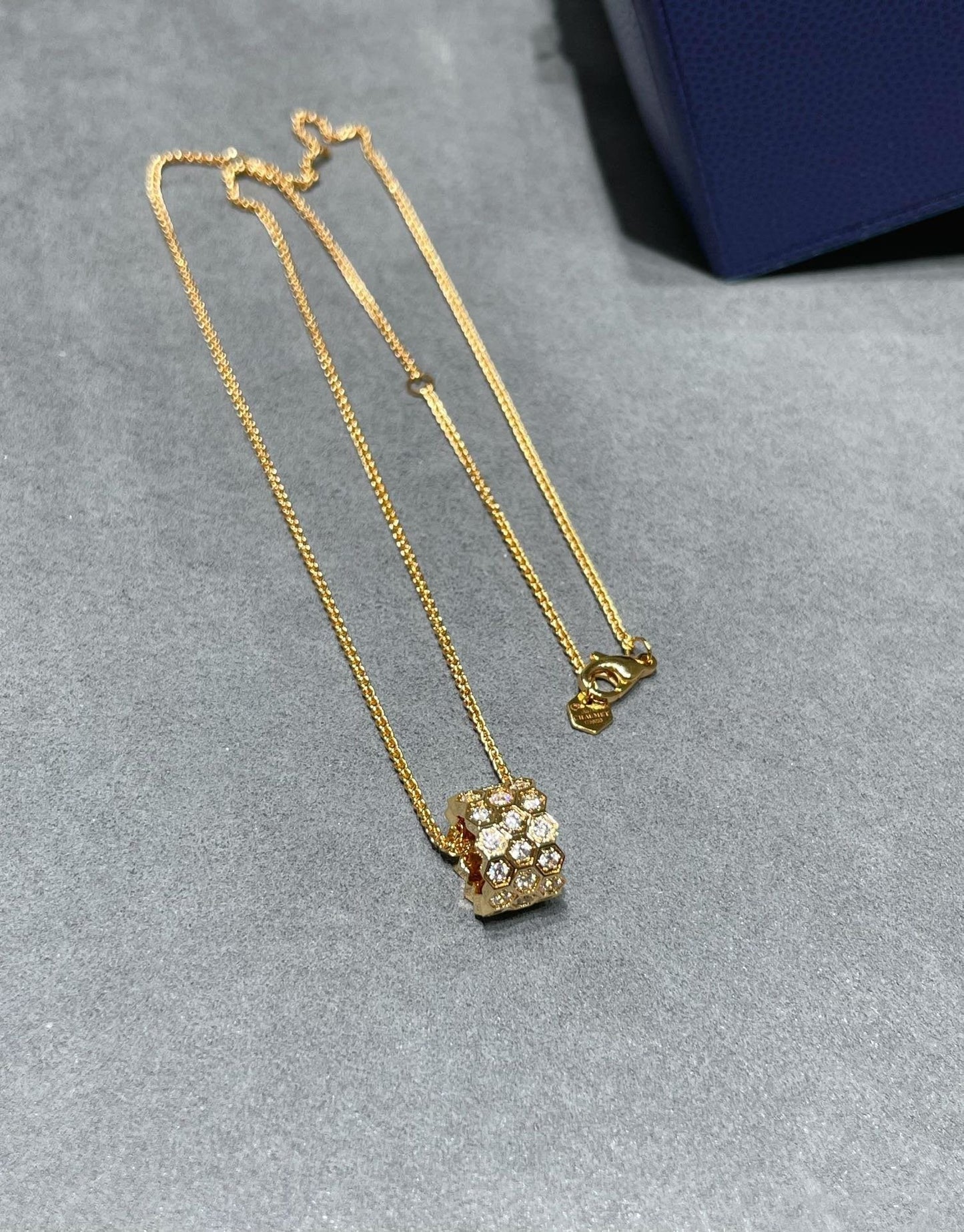 [Clover-Jewelry]BEE LOVE DIAMOND PAVED 3 ROW NECKLACE