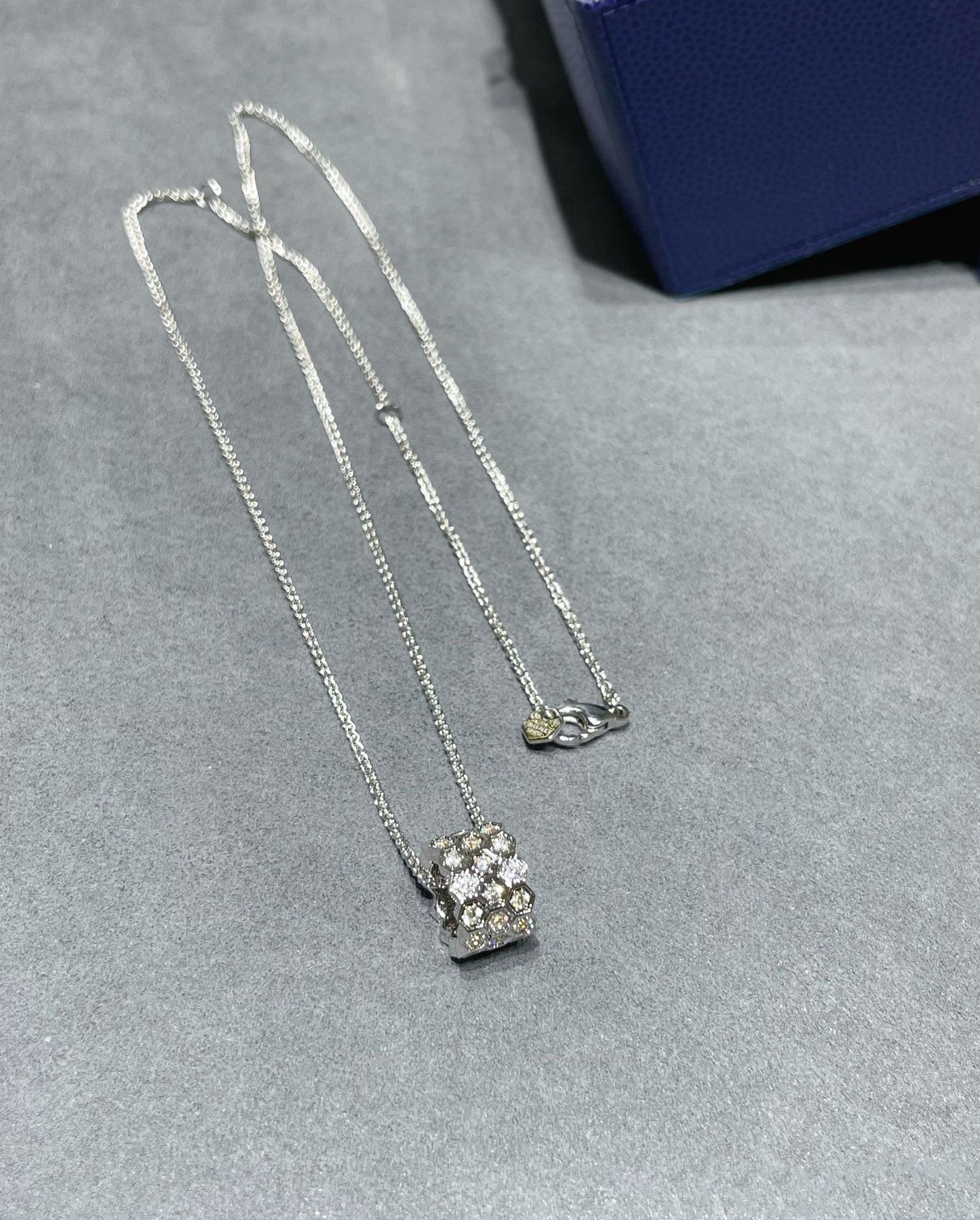 [Clover-Jewelry]BEE LOVE DIAMOND PAVED 3 ROW NECKLACE