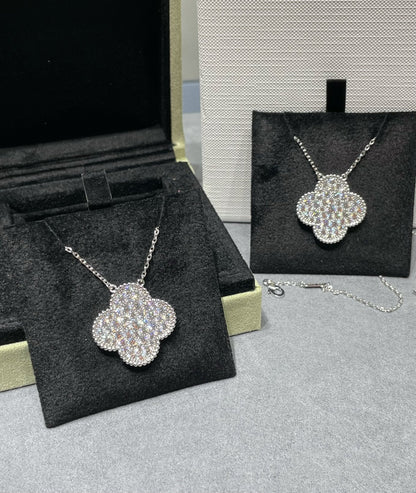 [Clover-Jewelry]CLOVER 25MM LARGE PENDANT DIAMOND PAVED SILVER NECKLACE