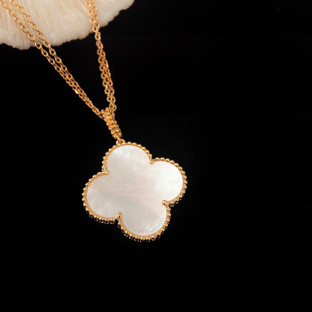 [Clover-Jewelry]CLOVER 25MM MOP LARGE PENDANT NECKLACE