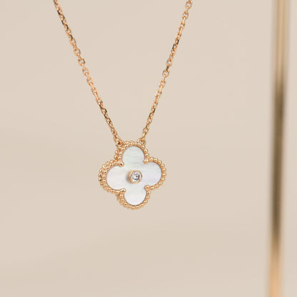 [Clover-Jewelry]CLOVER 15MM DIAMOND WHITE FRITILLARIA NECKLACE