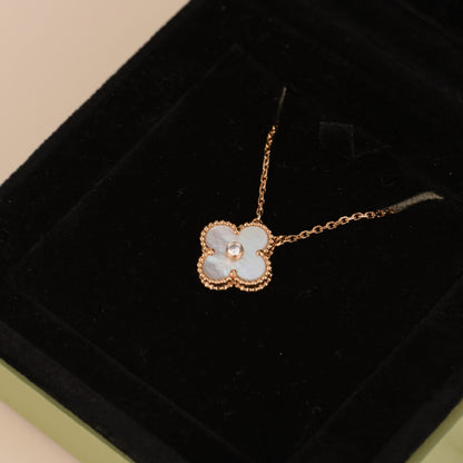 [Clover-Jewelry]CLOVER 15MM DIAMOND WHITE FRITILLARIA NECKLACE