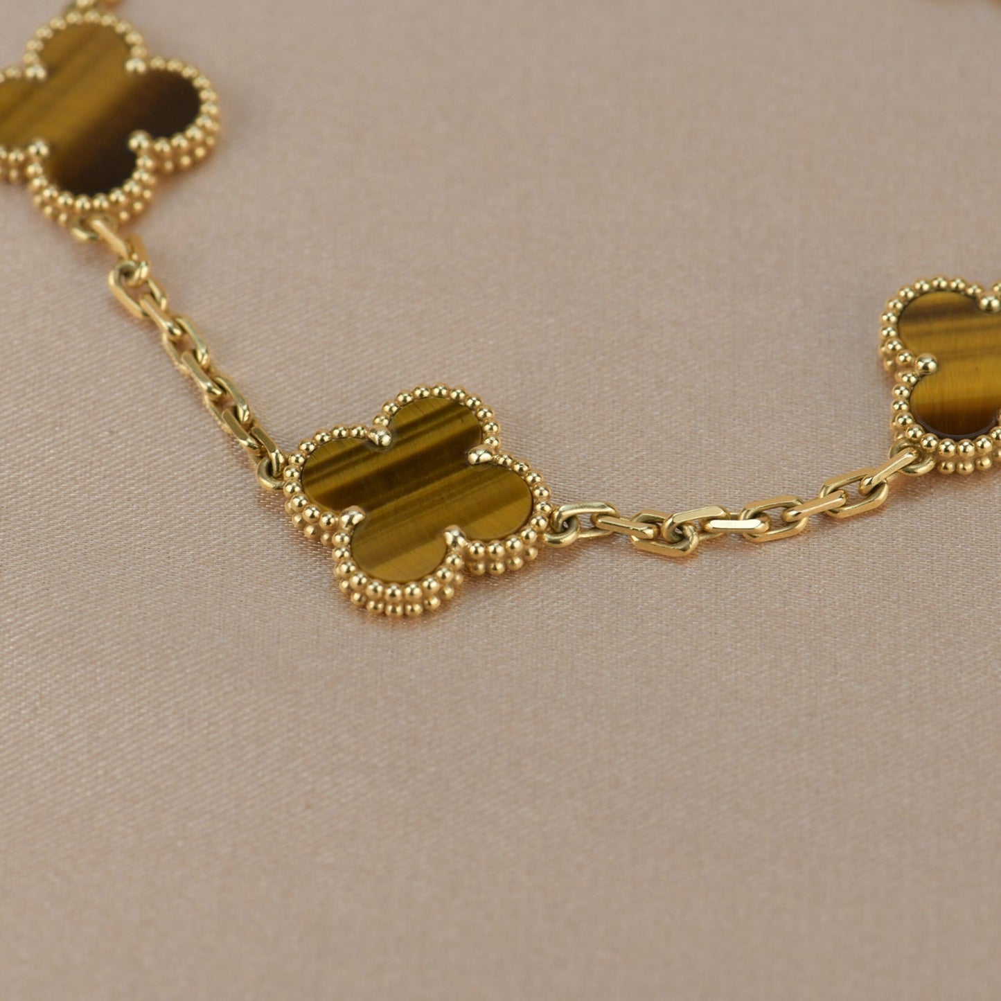 [Clover-Jewelry]CLOVER  5 MOTIFS TIGER EYE BRACELET