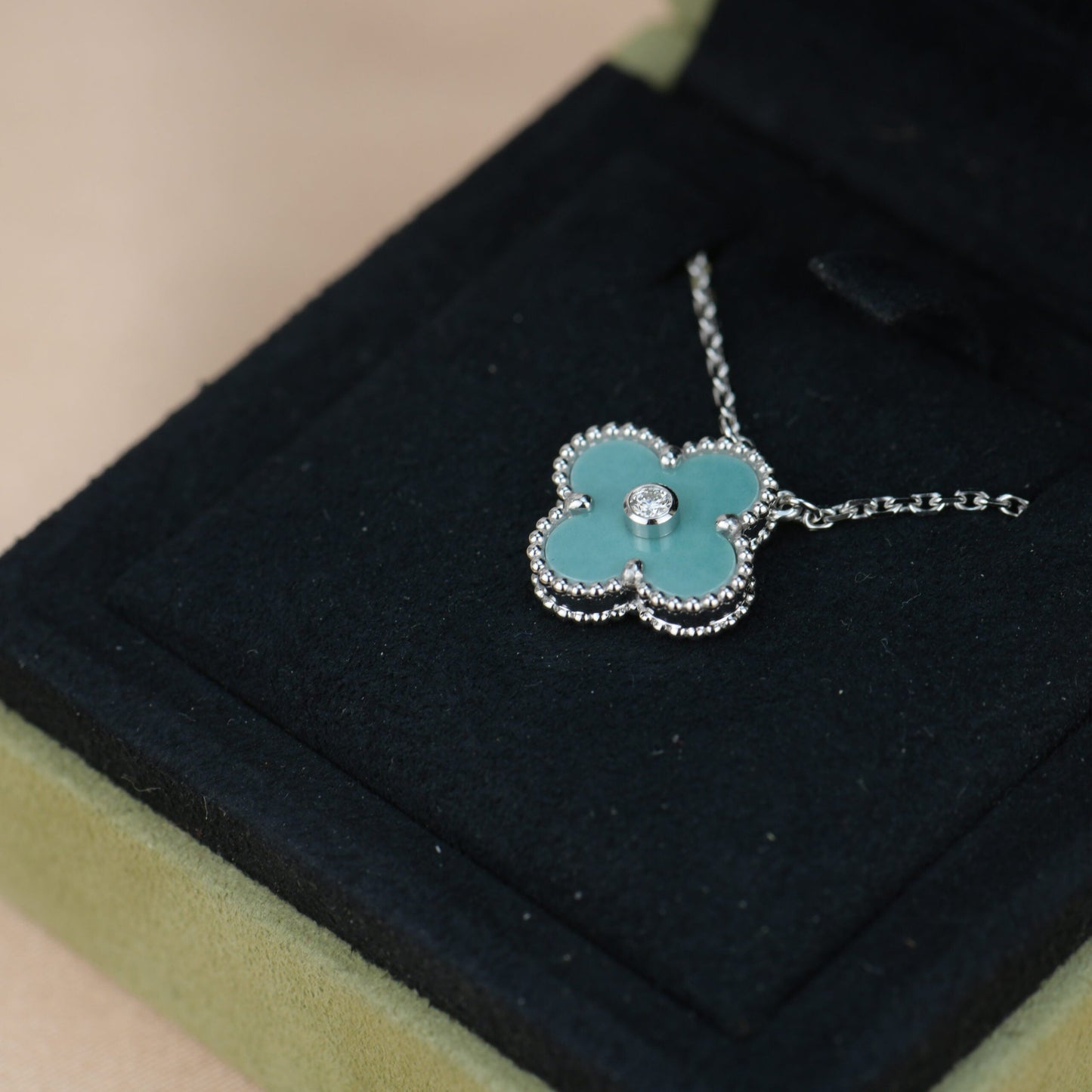 [Clover-Jewelry]CLOVER 15MM DIAMOND SVRES PORCELAIN  NECKLACE SILVER