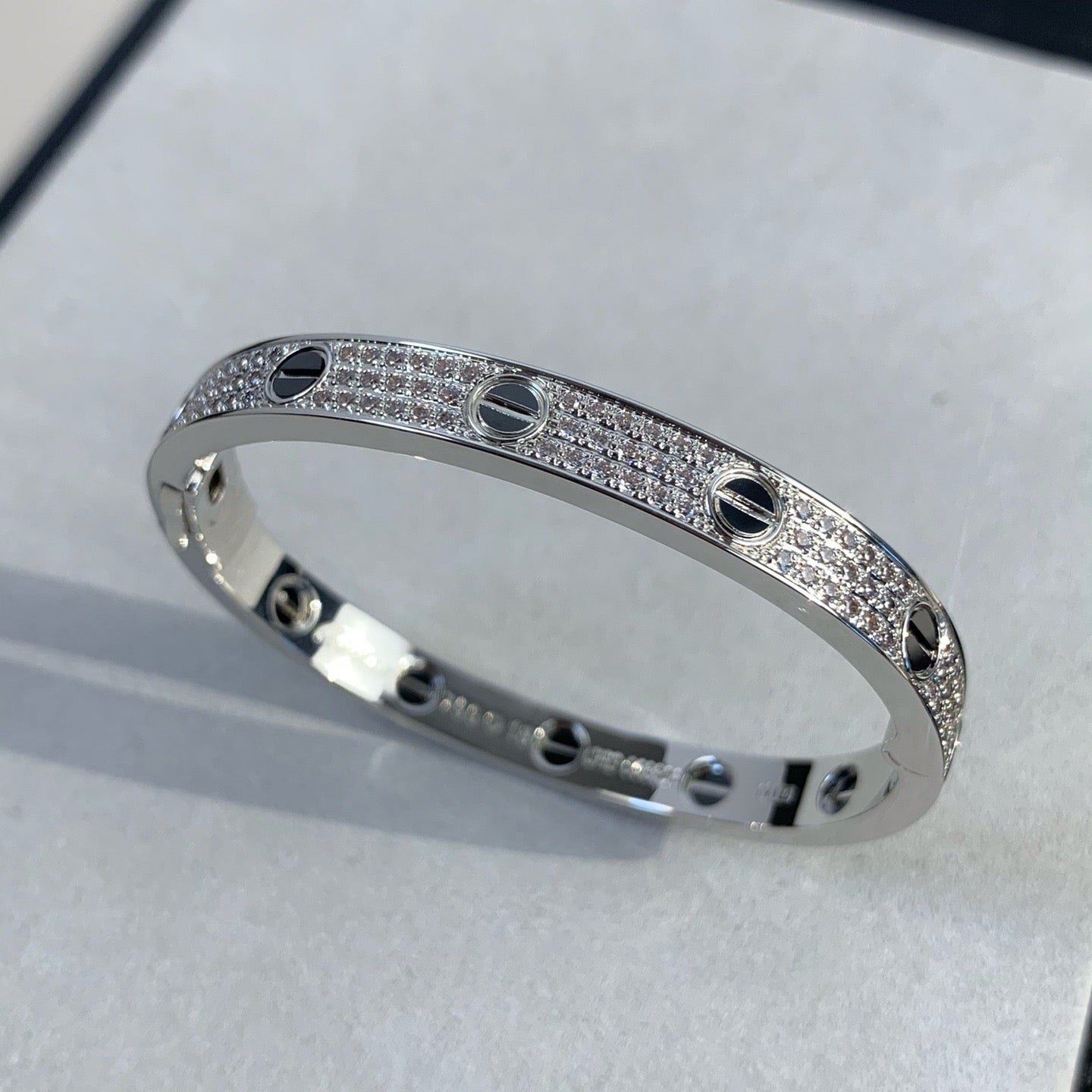 [Clover-Jewelry]LOVE BRACELET 6.1MM DIAMOND-PAVED CERAMIC