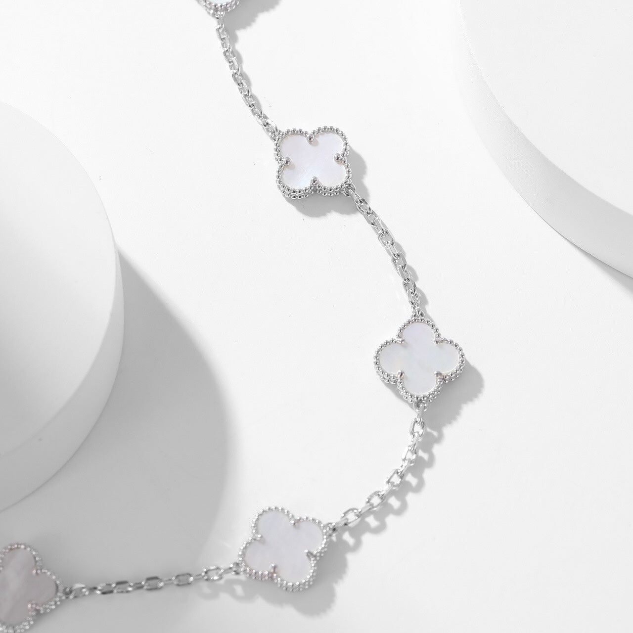 [Clover-Jewelry]CLOVER 10 MOTIFS WHITE MOTHER OF PEARL NECKLACE