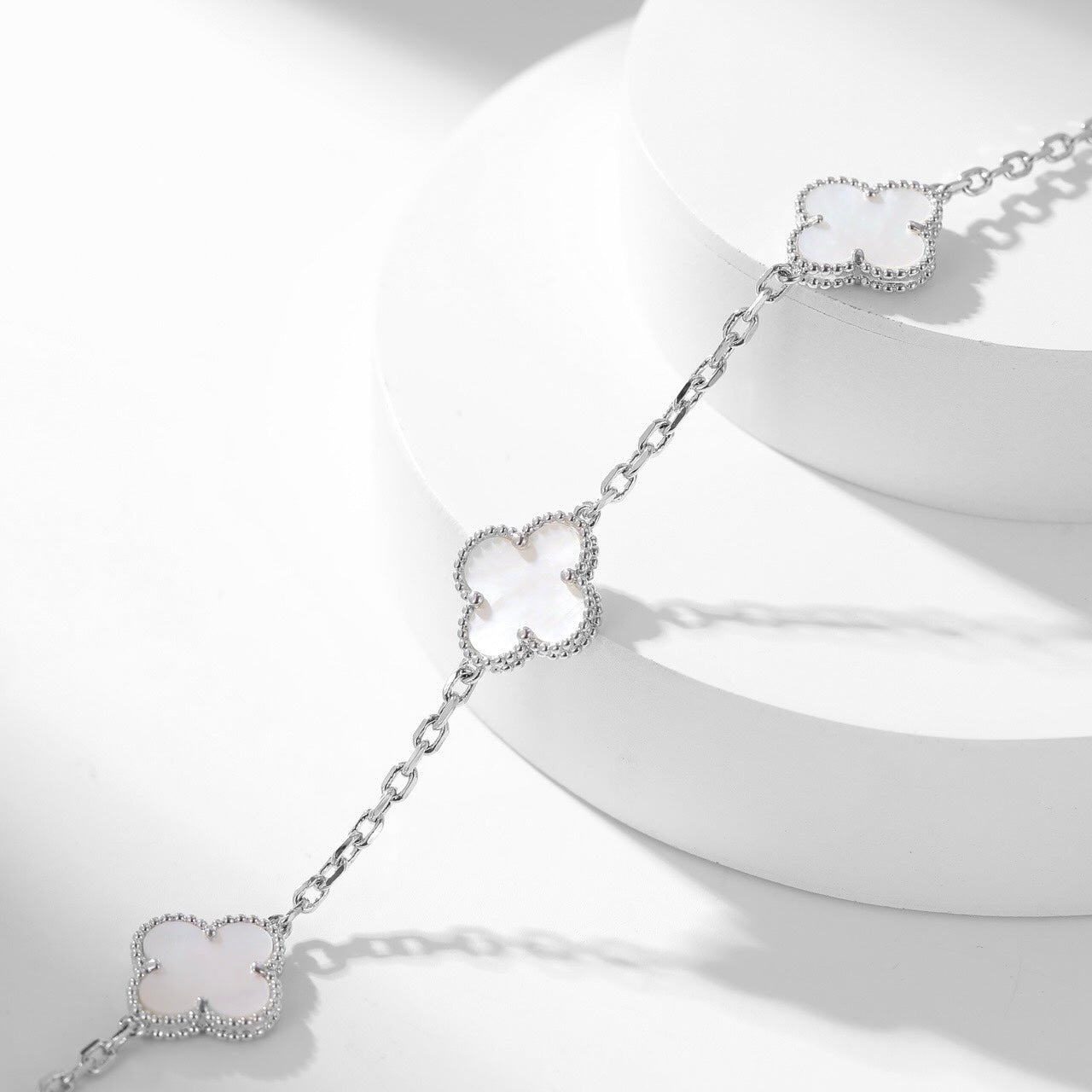 [Clover-Jewelry]CLOVER 10 MOTIFS WHITE MOTHER OF PEARL NECKLACE