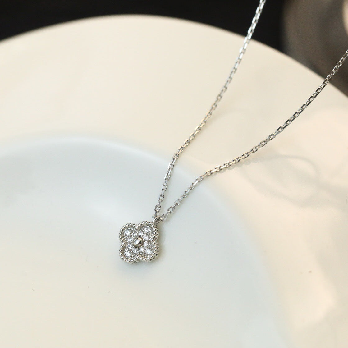 [Clover-Jewelry]CLOVER MINI 9.5MM PENDANT DIAMOND NECKLACE