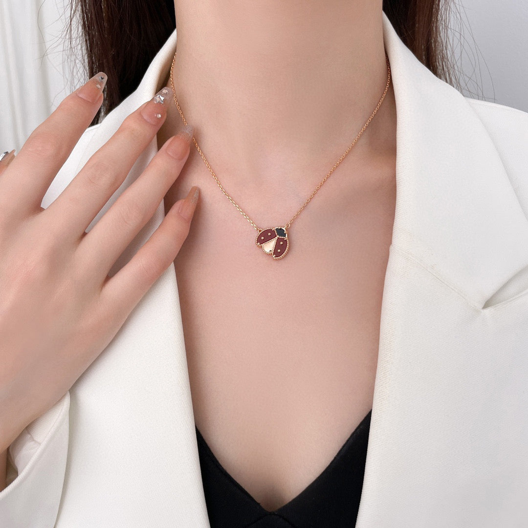 [Clover-Jewelry]LUCKY  CARNELIANS LADYBUG NECKLACE