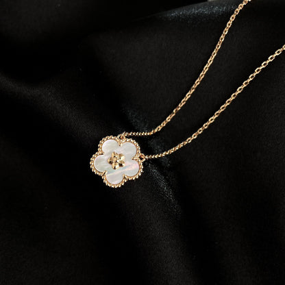 [Clover-Jewelry]LUCKY  WHITE MOP  PLUM BLOSSOM NECKLACE