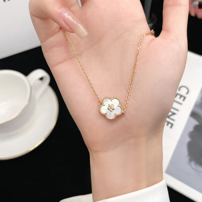 [Clover-Jewelry]LUCKY WHITE MOP PLUM BLOSSOM  BRACELET