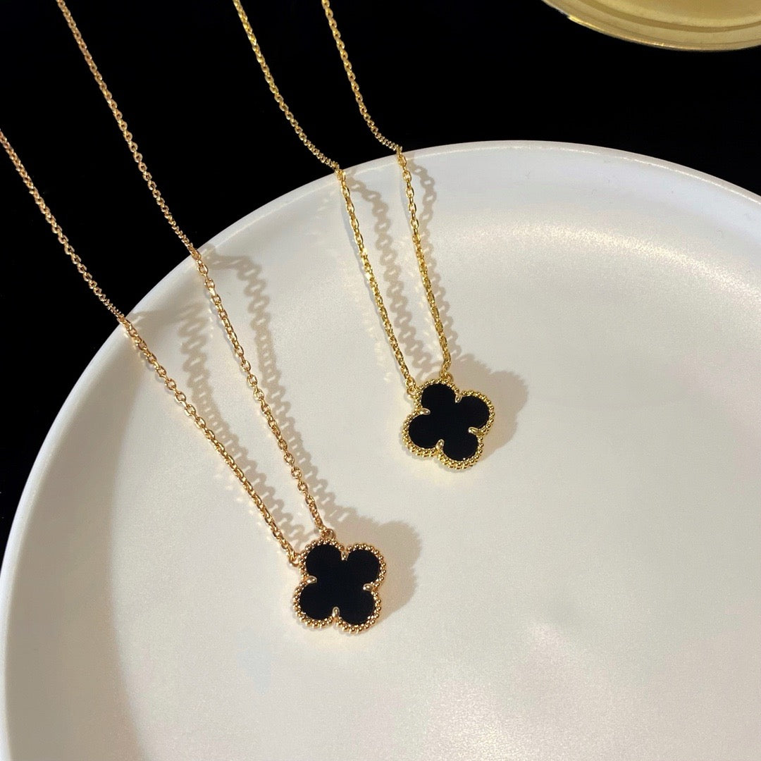 [Clover-Jewelry]CLOVER 15MM BLACK ONYX SINGLE FLOWER NECKLACE