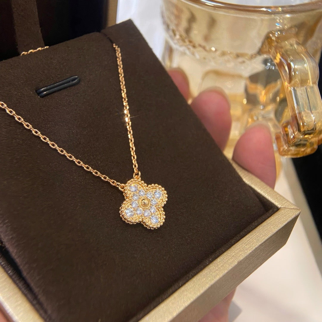 [Clover-Jewelry]CLOVER 15MM DIAMOND SINGLE FLOWER NECKLACE