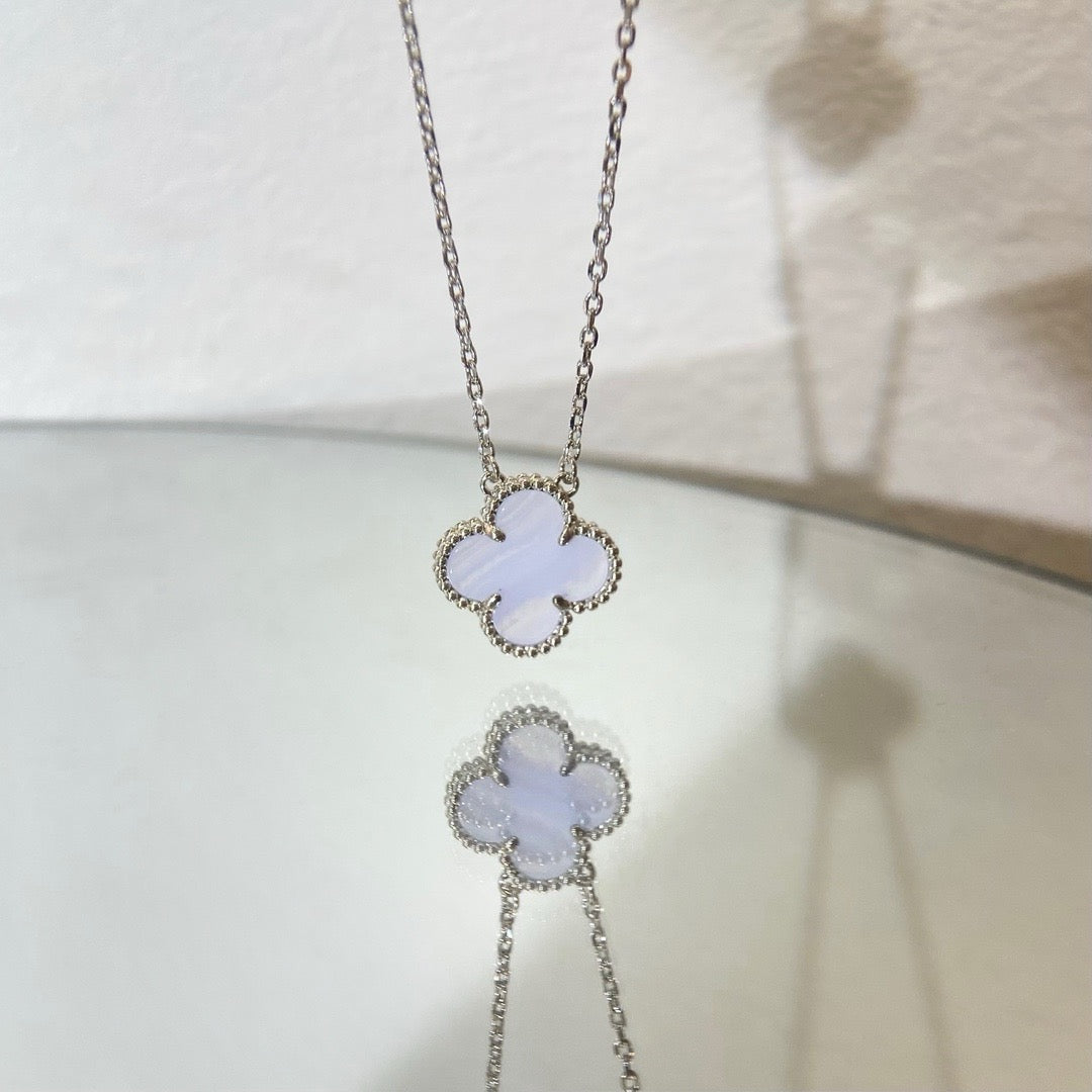 [Clover-Jewelry]CLOVER 15MM BLUE CHALCEDONY NECKLACE SILVER