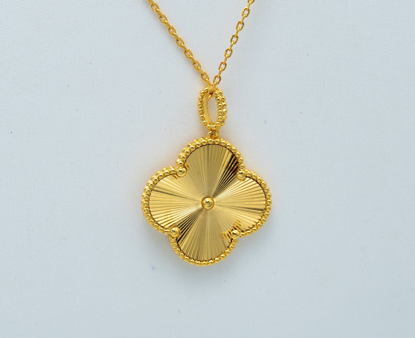 [Clover-Jewelry]CLOVER 25MM PEDANT NECKLACE GOLD