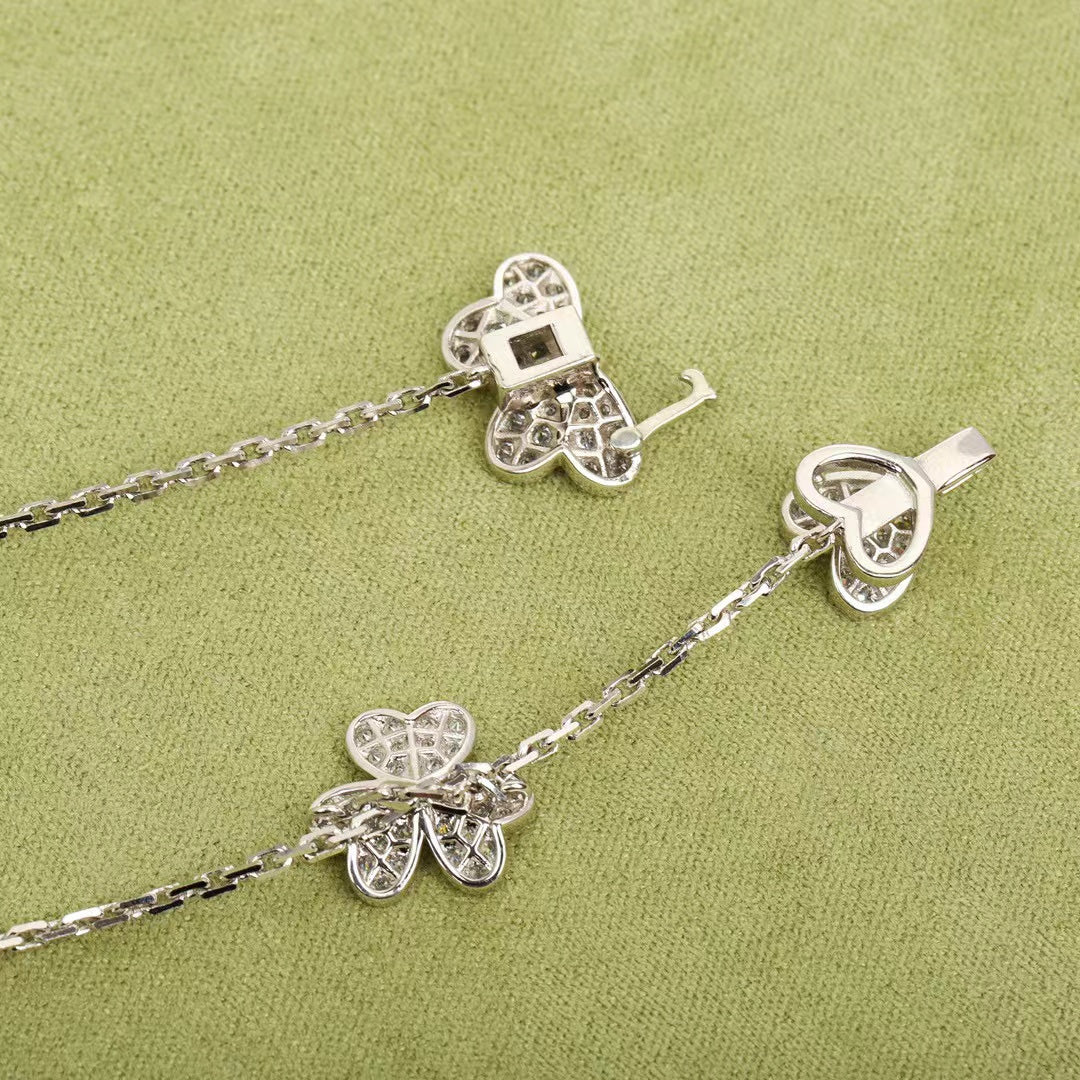 [Clover-Jewelry]FRIVOLE SILVER 9 FLOWERS NECKLACE