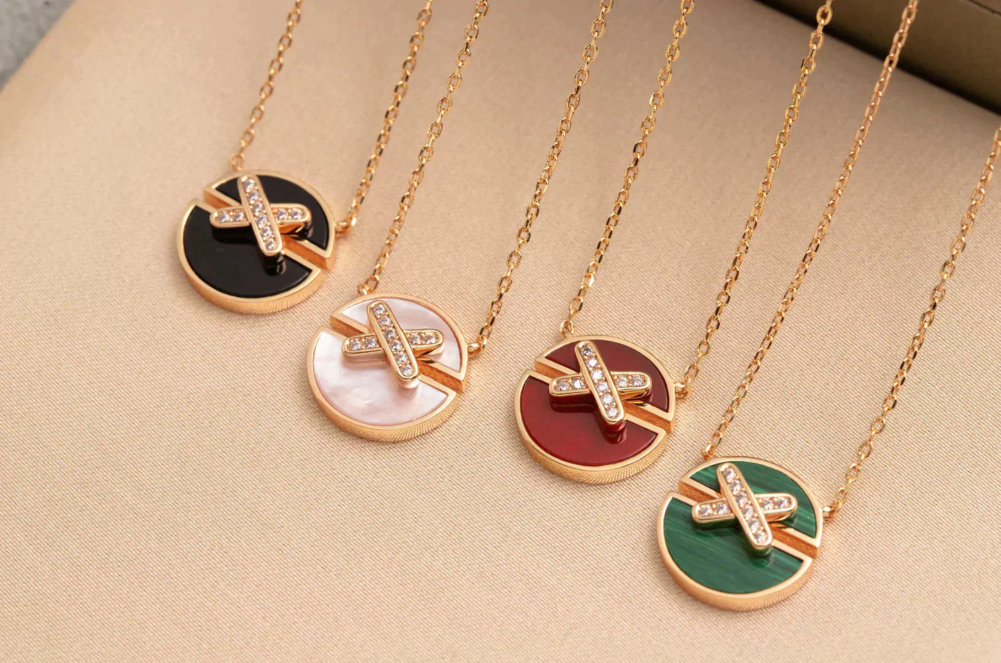 [Clover-Jewelry]JEUX DE ROSE GOLD DIAMOND NECKLACE